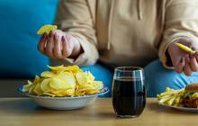 Jenis Makanan yang Dapat Memperburuk Stres, Jangan Sampai Terjebak