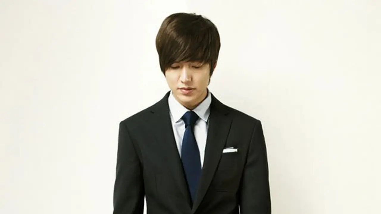 Baju Musim Dingin ala Pemeran Pria Utama `The Heirs`, Lee Min Ho