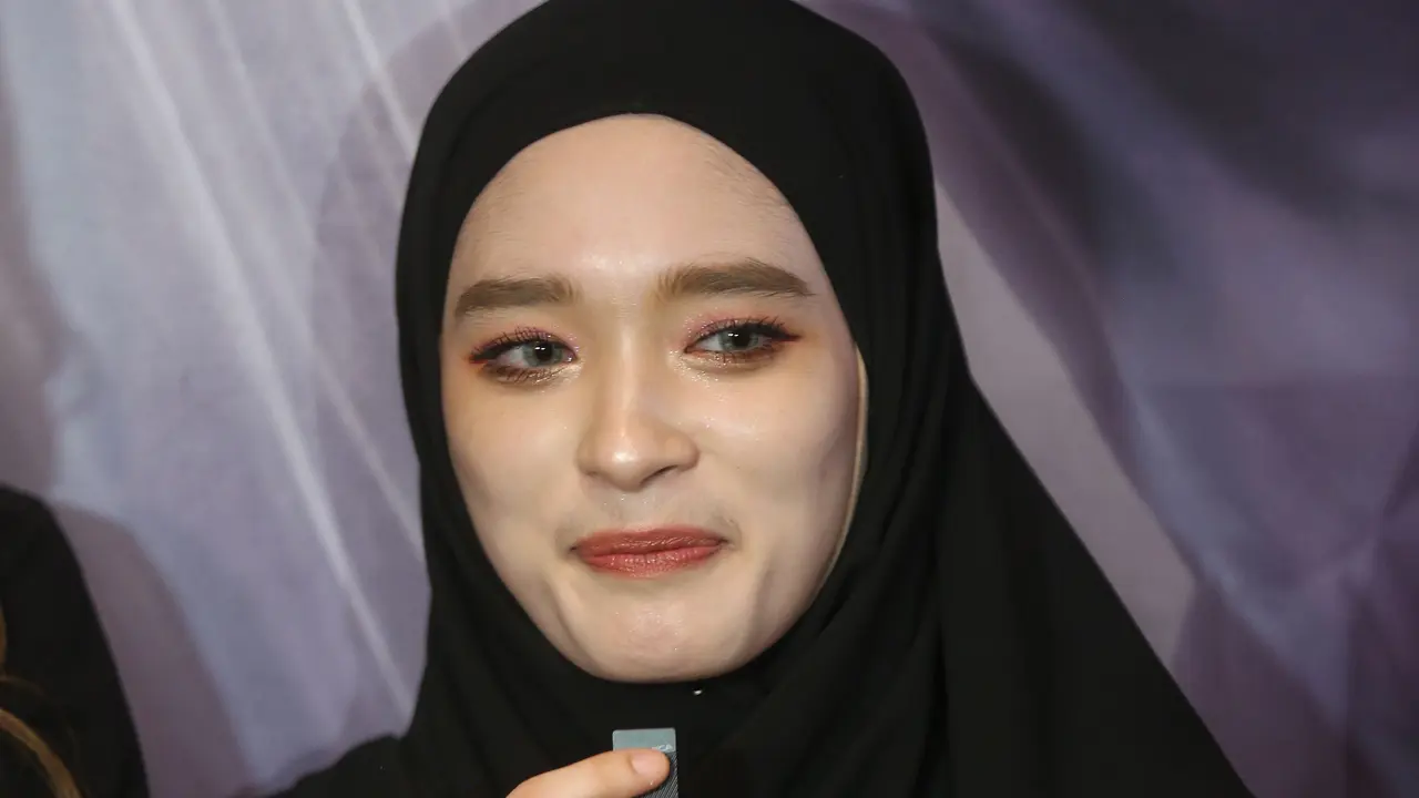 [Fimela] Inara Rusli