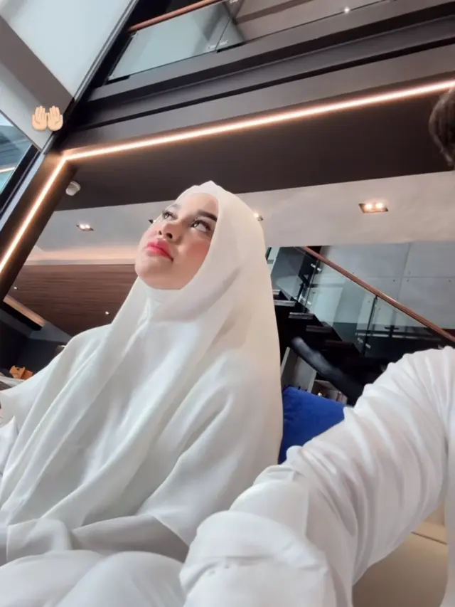 Atta Halilintar dan Aurel Manasik Haji
