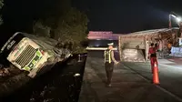 Bus Tabrak Truk Trailer di Tol Terpeka Mesuji, 1 Tewas dan 7 Luka