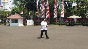 Siti Nurbaya, Menteri Lingkungan Hidup dan Kehutanan dalam Kabinet Kerja 2014-2019, tiba di Istana. (Merdeka.com/Titin Supriatin)