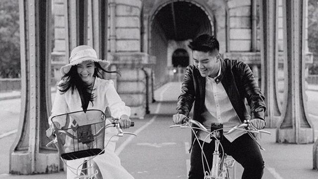 6 Potret Prewedding Boy William Dan Karen Vendela Berkonsep Klasik Hitam Putih Hot Liputan6 Com