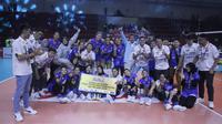 Bandung bjb Tandamata menjuarai putaran pertama final four PLN Mobile Proliga 2023 setelah mengalahkan Jakarta Pertamina Fastron 3-0 (25-18, 25-20, 25-15)&nbsp;di GOR Jatidiri, Semarang, Jumat (3/3/2023). (foto: Proliga)