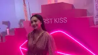 Nagita Slavina baru-baru ini meluncurkan produk kecantikan berupa body lotion dan body wash. (Dok: Liputan6.com/dyah)
&nbsp;
