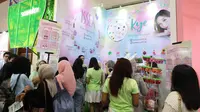Booth PT Cakra Daya Makmur Diserbu Pengunjung di Jakarta X Beauty 2023