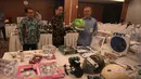 Menteri Perdagangan Thomas Lembong saat mengumumkan hasil pengawasan semester II tahun 2015 di Gedung Kemendag, Jakarta, Selasa (22/12/2015). Kemendag mendapati 51 pelangaran SNI dan 49 pelanggar MKG. (Liputan6.com/Angga Yuniar)