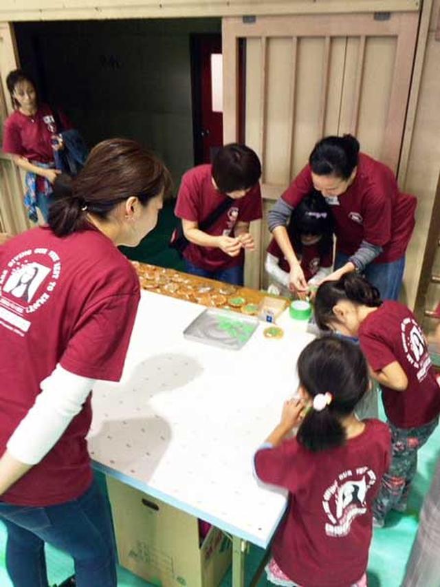 Keren, Lukisan Mona Lisa Ini Berhasil dibuat dari Kerupuk Beras