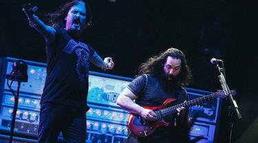 3 Jam Konser, Dream Theater Puaskan Penggemarnya di Jakarta