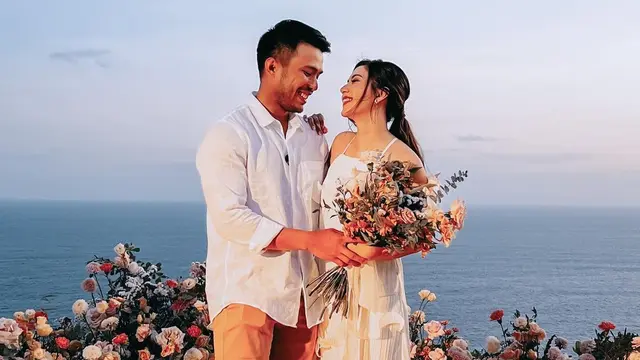 Potret Jessica Mila Dilamar Yakup Hasibuan, Romantis Banget