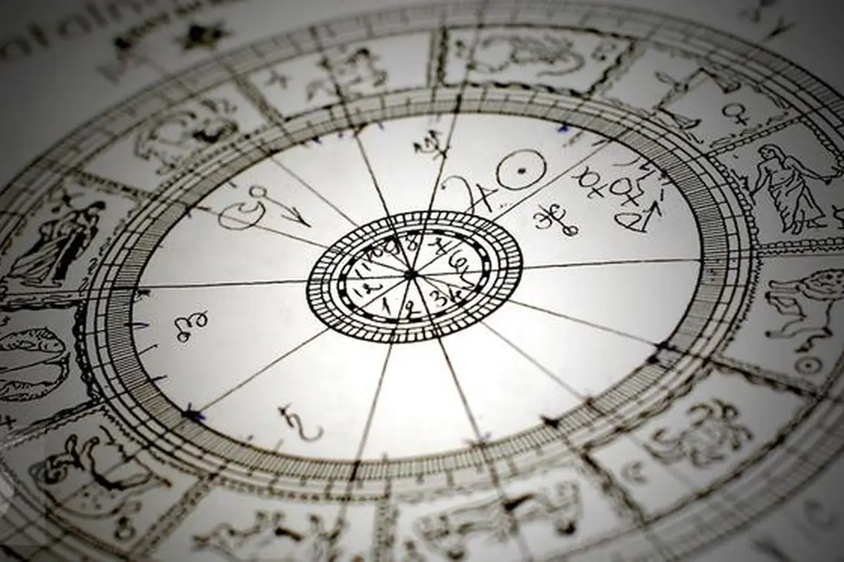 Banyak Ide, Ini Zodiak yang Paling Asyik Diajak Diskusi