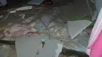 Kerusakan rumah warga di Sumur RT 1 RW 4 Giripurwo Purwosari, Gunungkidul. Gempa bumi Magnitudo 5,3 menguncang Gunungkidul Senin pagi (28/6/2021). (Liputan6.com/ Hendro Ary)