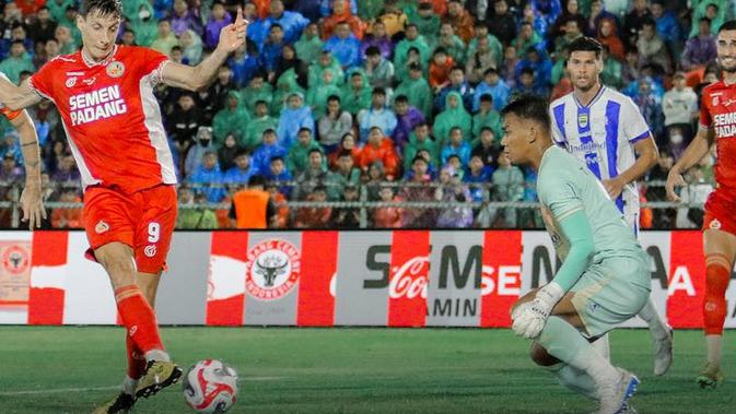 Hasil Semen Padang vs Persib Bandung: Pangeran Biru Bawa Pulang 3 Angka