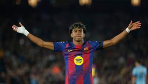 Selebrasi Lamine Yamal dalam laga Barcelona vs Celta Vigo di Liga Spanyol 2025/2026, Kamis (23/4/2026). (AP Photo/Joan Monfort)