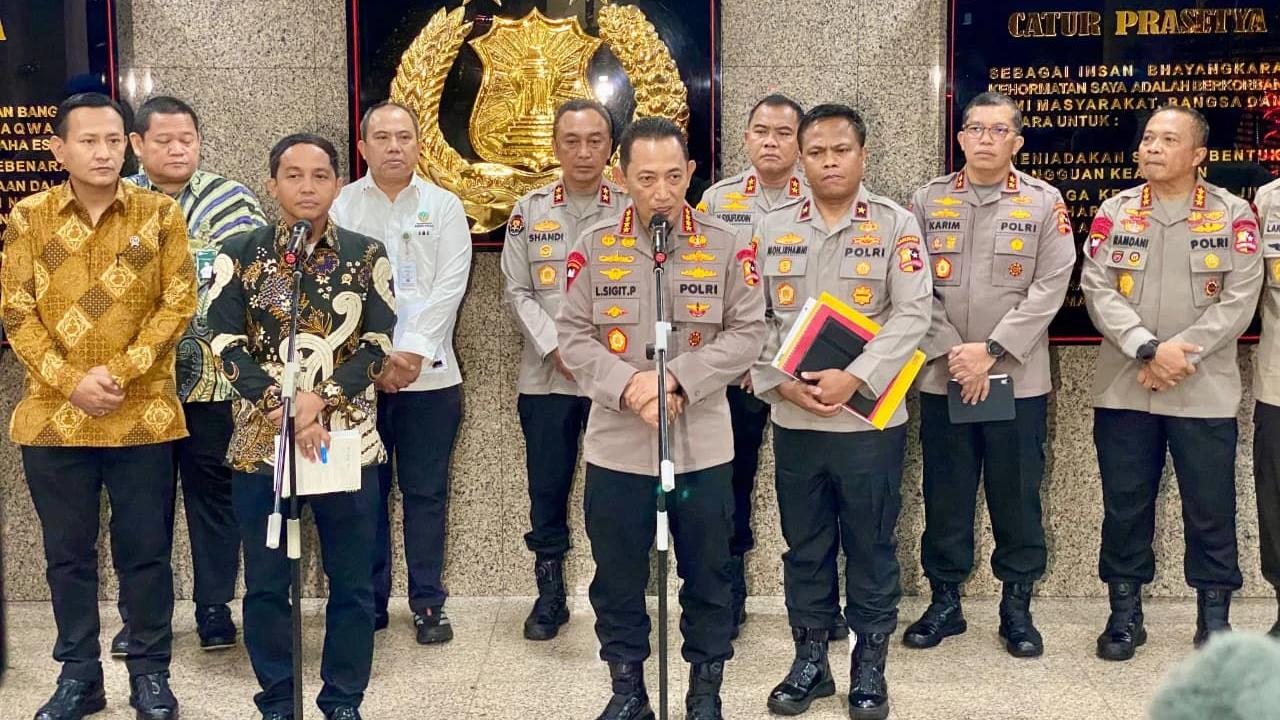 Kapolri Naikkan Penyidikan 1 Korporasi terkait Pembalakan Liar, 2 Perusahaan Menyusul