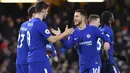 Pemain Chelsea, Eden Hazard (kanan) merayakan gol ke gawang West Bromwich pada lanjutan Premier League di Stamford Bridge stadium, London, (12/2/2018). Chelsea menang 3-0.  (AFP/Ben Stansall)