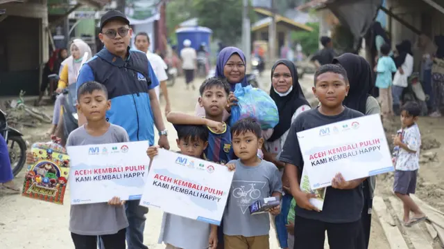 AVI Humanity by Al-Quds Volunteers Indonesia menyalurkan bantuan untuk korban bencana di Aceh (Istimewa)