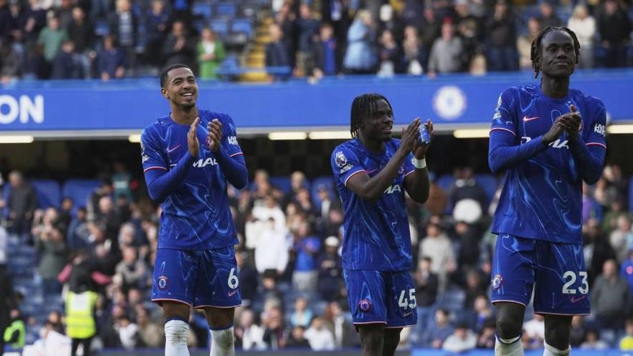 Levi Colwill Berpotensi Absen Semusim Penuh, Chelsea Bakal Beli Bek Baru?