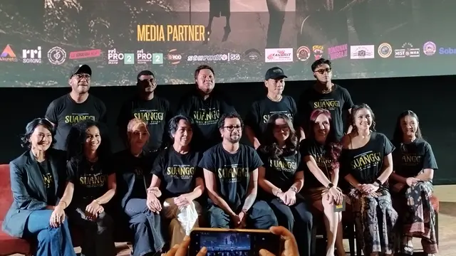 Komika John Yewen Wujudkan Mimpi Mendiang Sang Ibu Lewat Film Suanggi: Ilmu Kutukan
