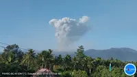 Gunung Dukono Erupsi Dahsyat 2.300 Meter