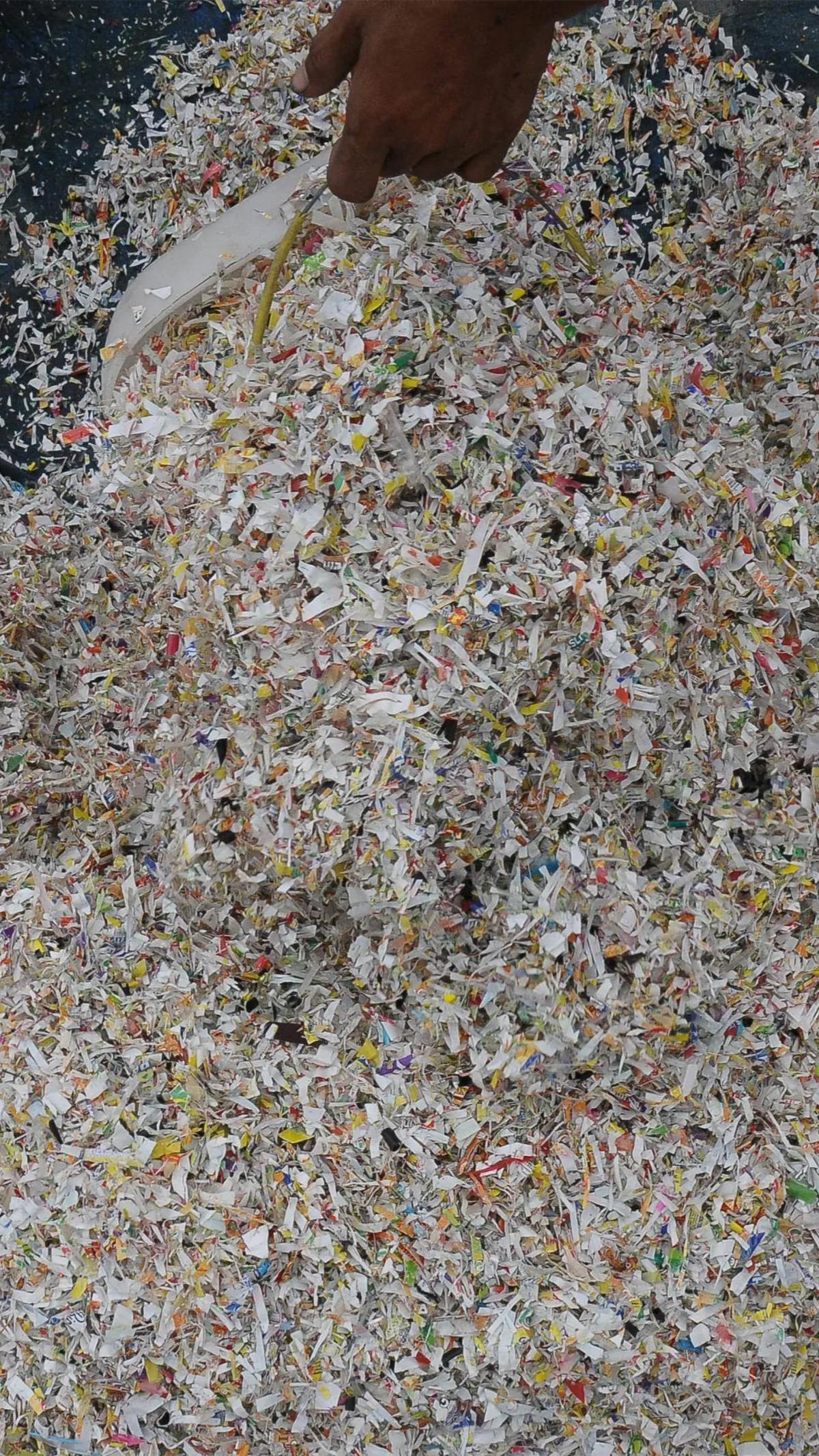 Sejauh ini, pengusaha menilai pasar dibanjiri produk plastik jadi impor