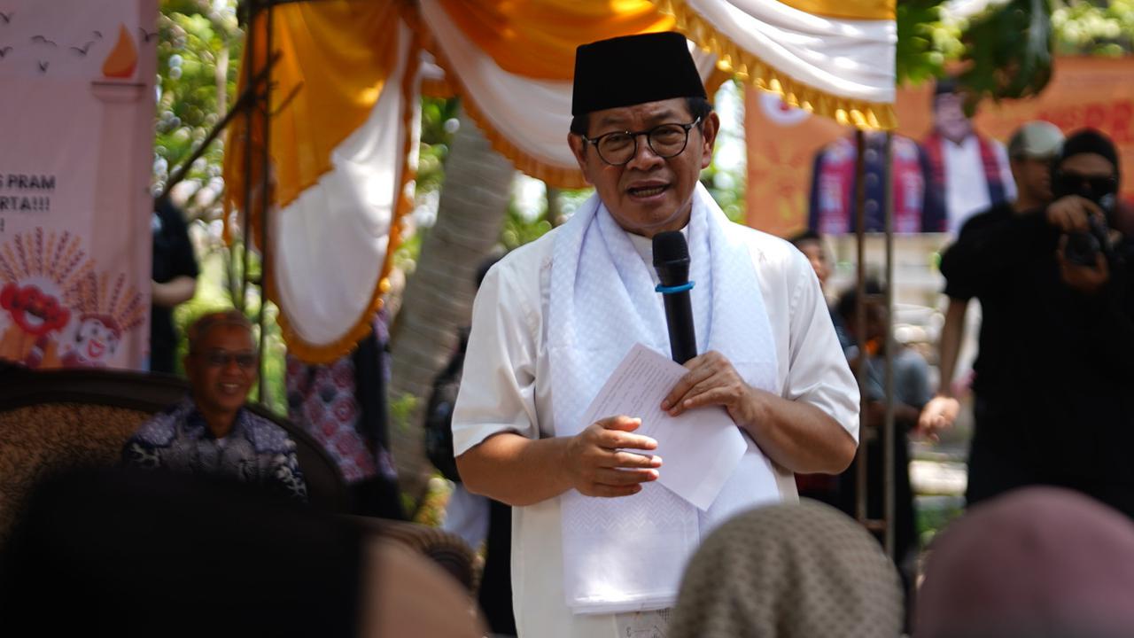Sambangi Pulau Seribu, Pramono Anung Wacanakan Bahan Bakar Apung untuk Nelayan