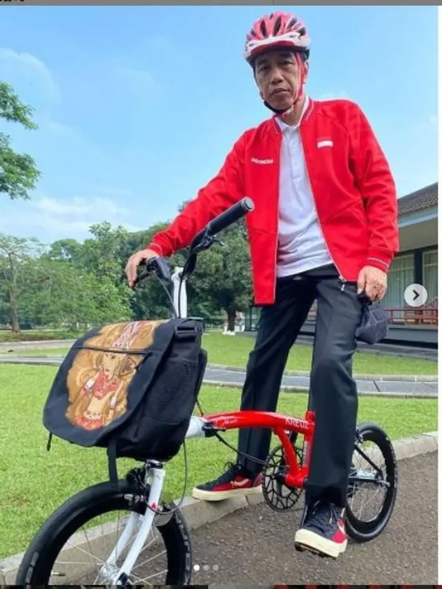 Jelang Hari Kemerdekaan, Jokowi Pakai 3 Sepeda Keren Buatan Indonesia