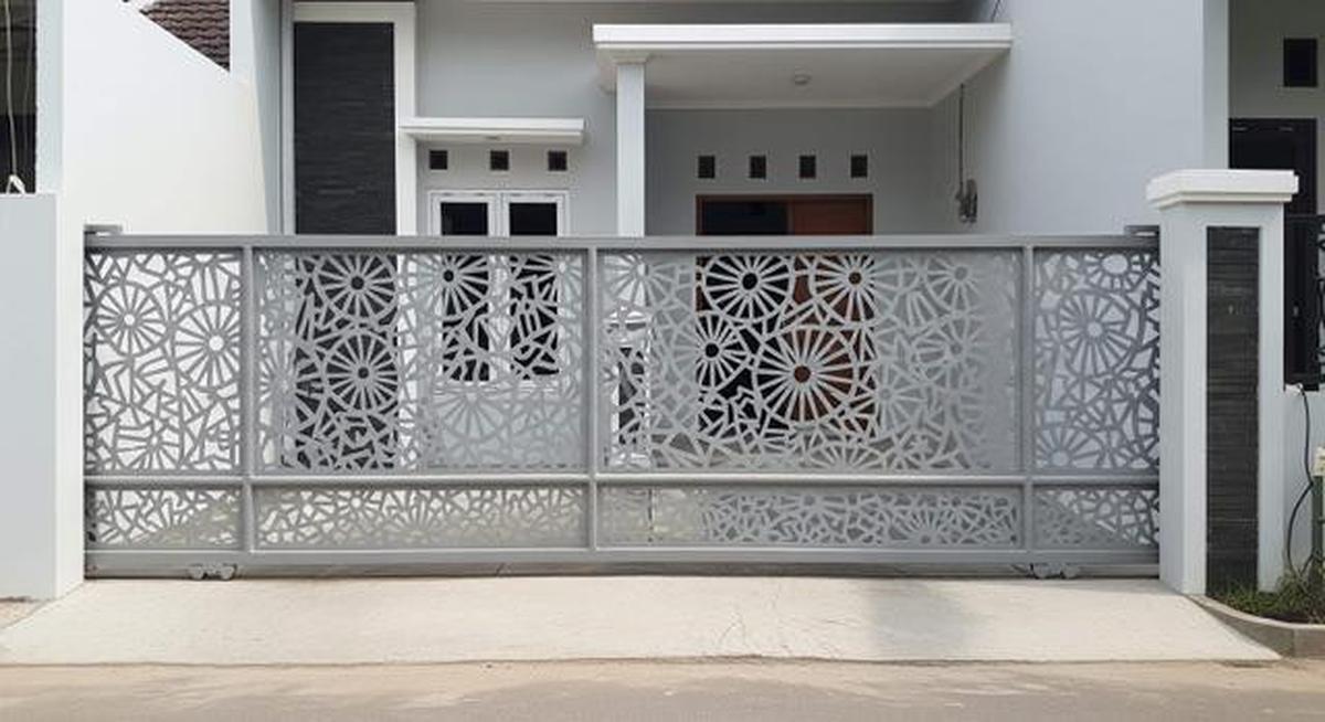 10 Inspirasi Pagar Rumah Anti Maling Berbahan Hollow Galvanis Kuat untuk Hunian Minimalis