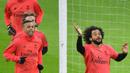 Bek Real Madrid, Marcelo, berlari saat latihan jelang laga Liga Champions 2019 di Johan Cruijff Arena, Selasa (12/2). Real Madrid akan berhadapan dengan Ajax Amsterdam. (AFP/Emmanuel Dunand)