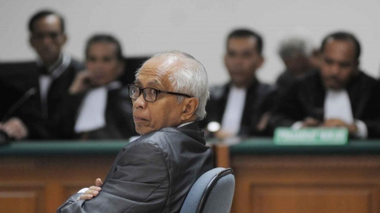 OC Kaligis jalani sidang lanjutan kasus suap PTUN Medan