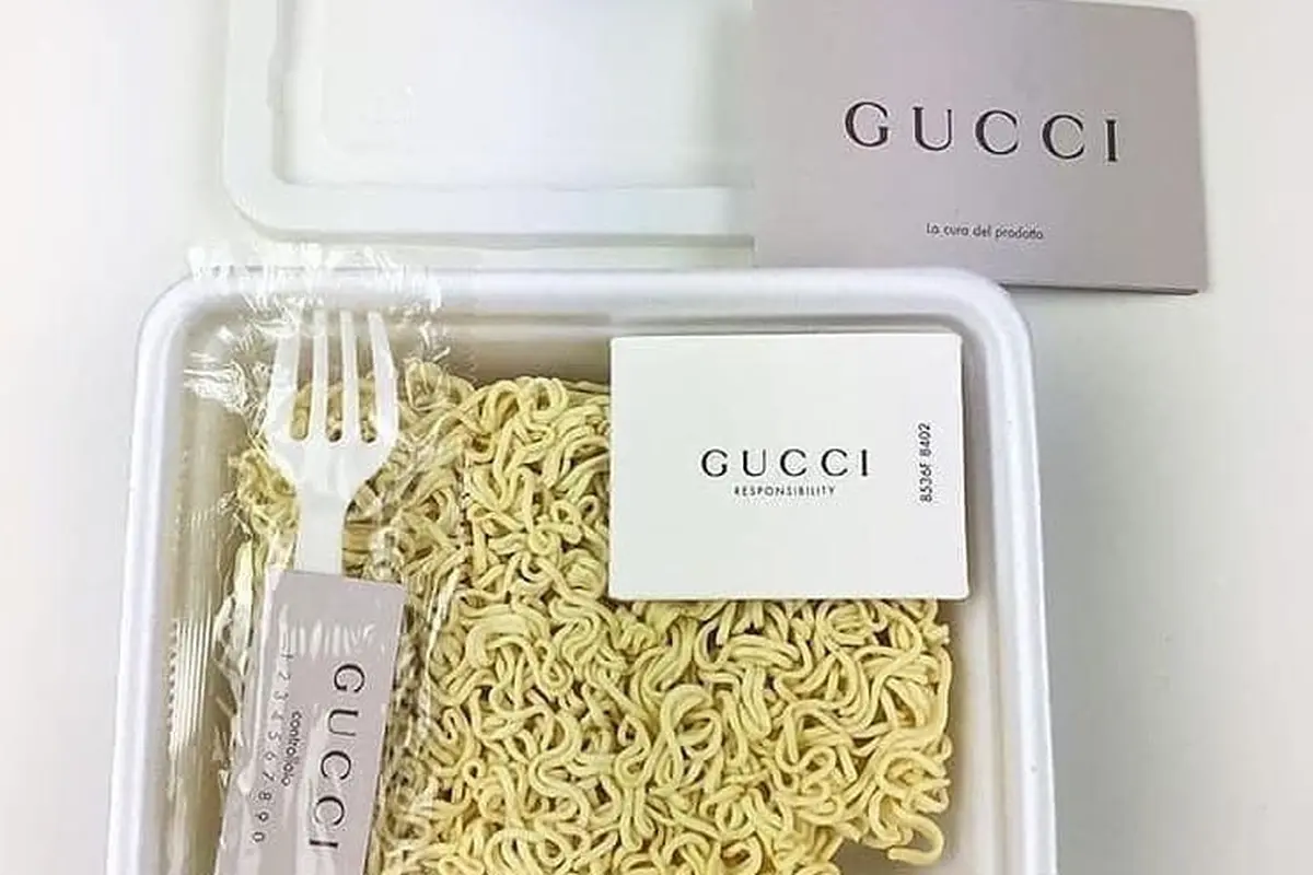 Mie Instan Merek Gucci
