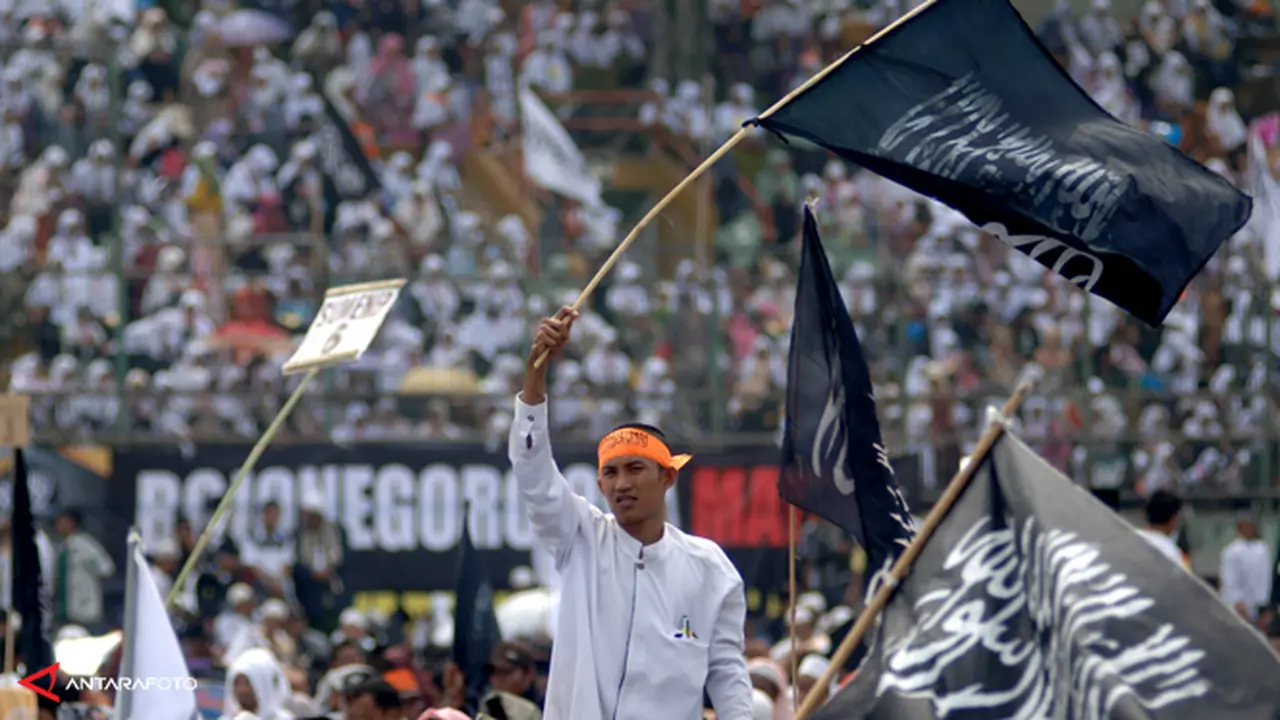hizbut-tahrir-2-130602b.jpg