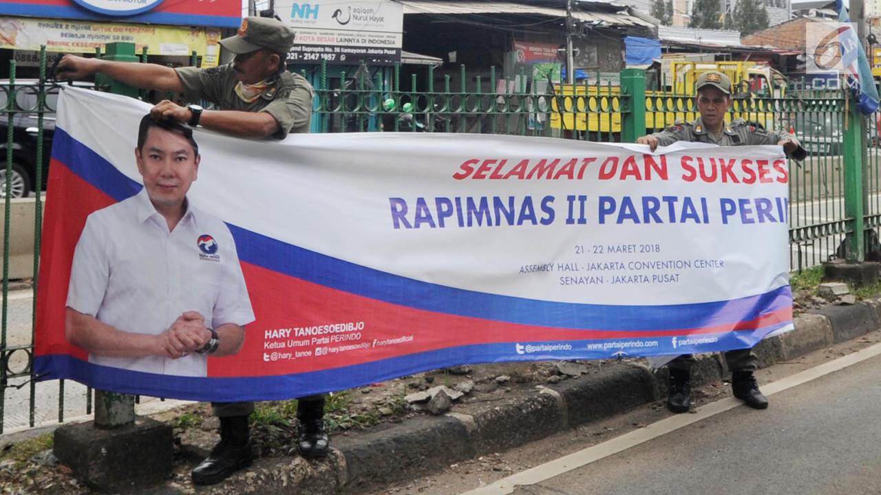 Jawab Arahan Presiden Prabowo, Pemprov DKI Batasi Spanduk Parpol di Flyover Maksimal 6 Hari