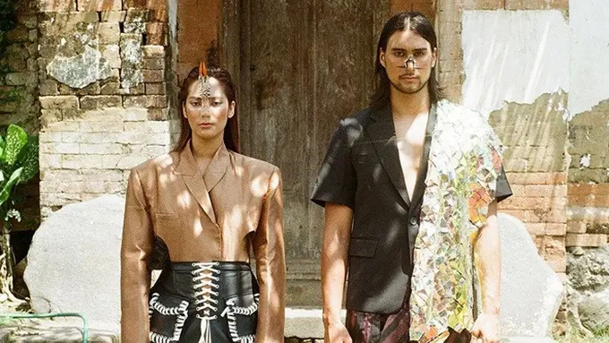 Berkonsep Unik, Ini 7 Gaya Pemotretan Tara Basro dan Daniel Adnan