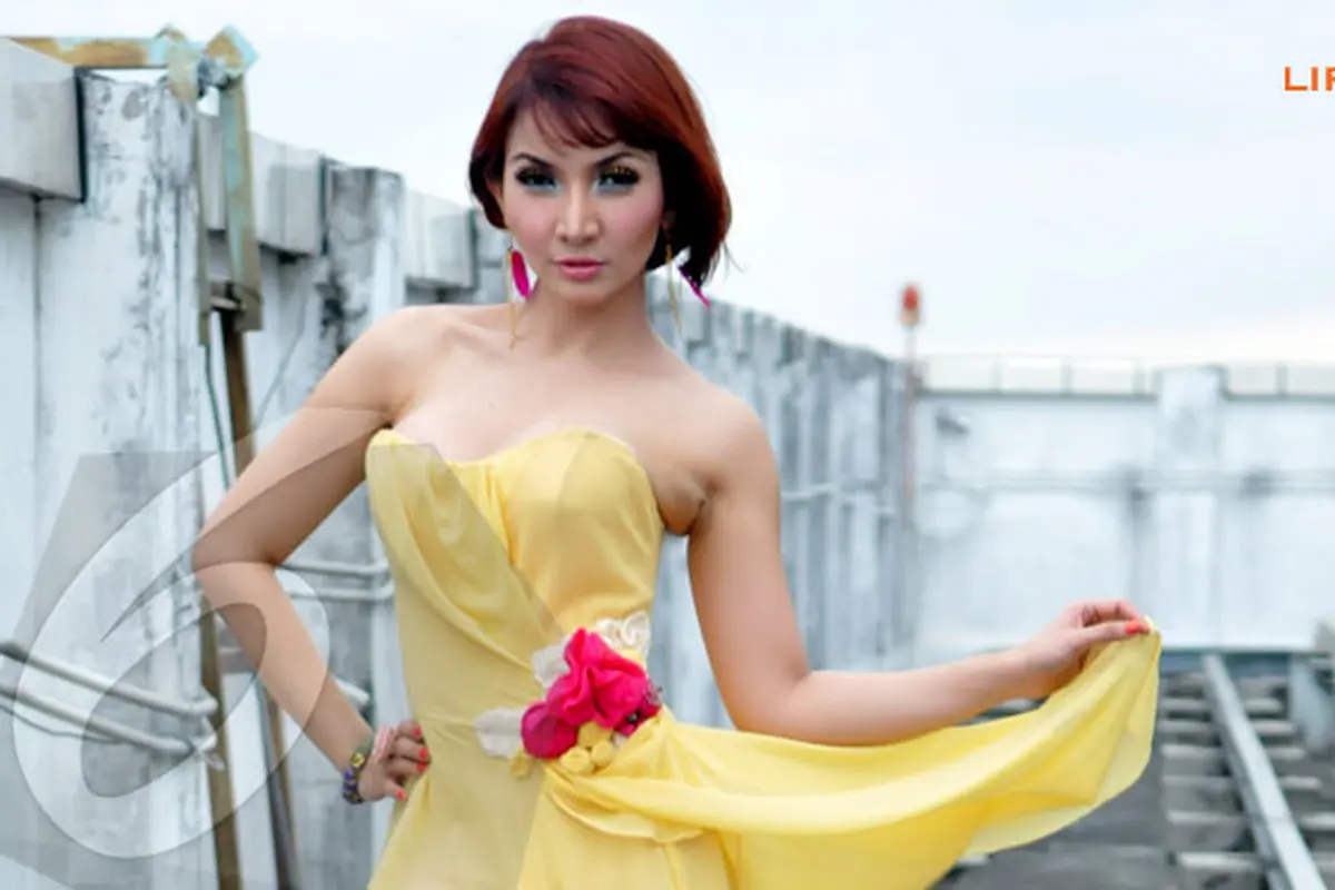Roro Fitria