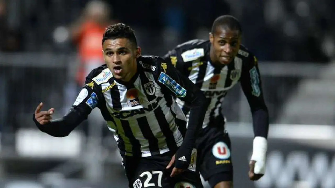 Juventus dan Milan Buru Pemain Hingga ke Ligue 2 (udah)