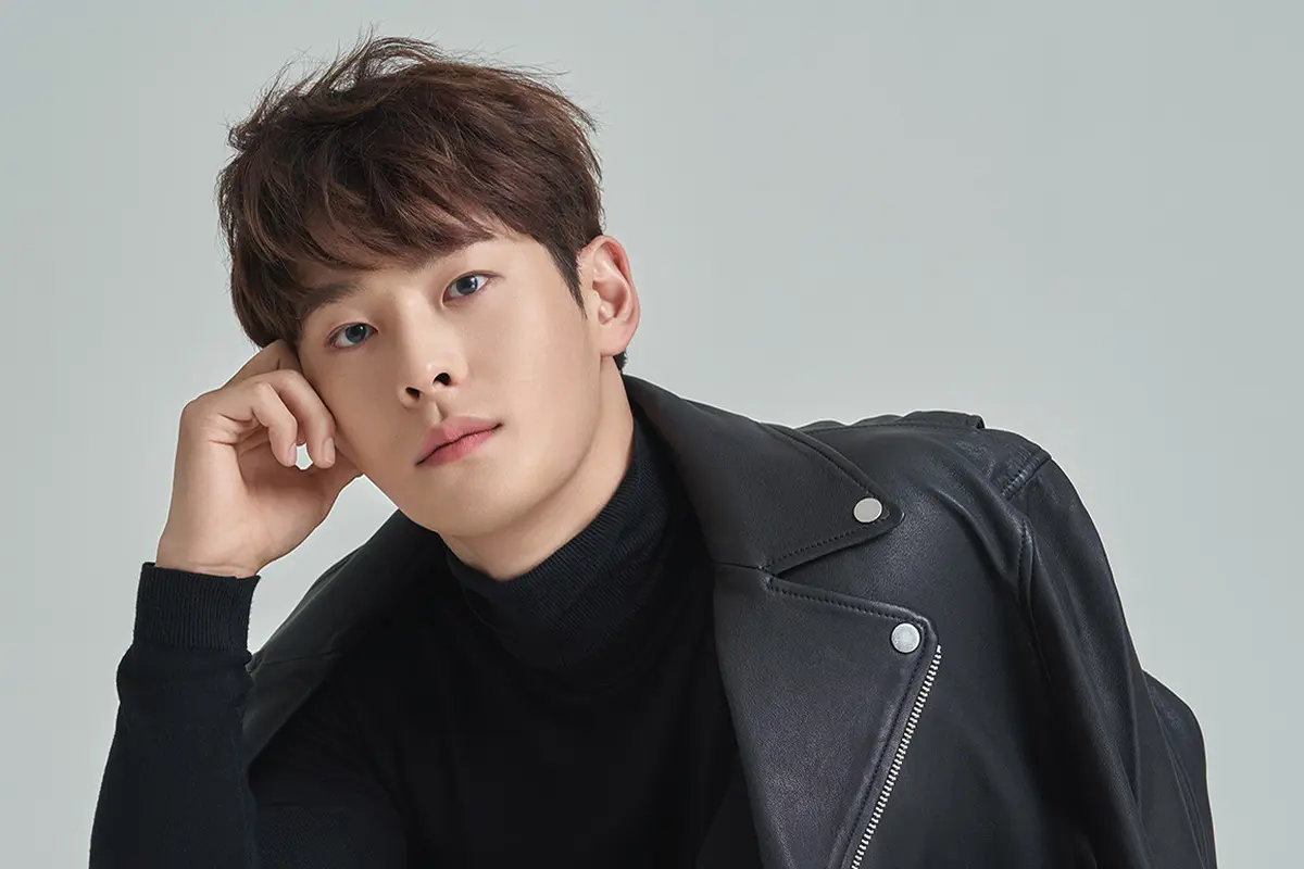 Cha In Ha (Fantagio.kr)