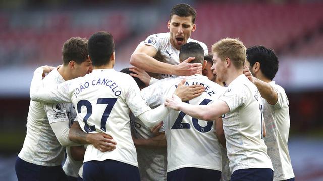 FOTO: Gilas Arsenal di Emirates, Manchester City Tak Tergoyahkan di Puncak Klasemen Liga Inggris