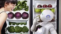 Robot yang diberi nama Pepper dirancang mampu membaca emosi dan mengenali nada suara serta ekspresi wajah manusia.