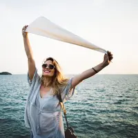 Ada beberapa sifat yang bikin beberapa shio ini turut menularkan bahagia pada orang-orang di sekitarnya. (Sumber foto: pexels.com)