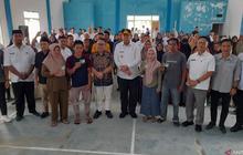 Fakta Unik Kunjungan Gusnar Ismail: Gubernur Gorontalo Jaring Aspirasi Masyarakat Pesisir, Bagikan Bantuan Pokok