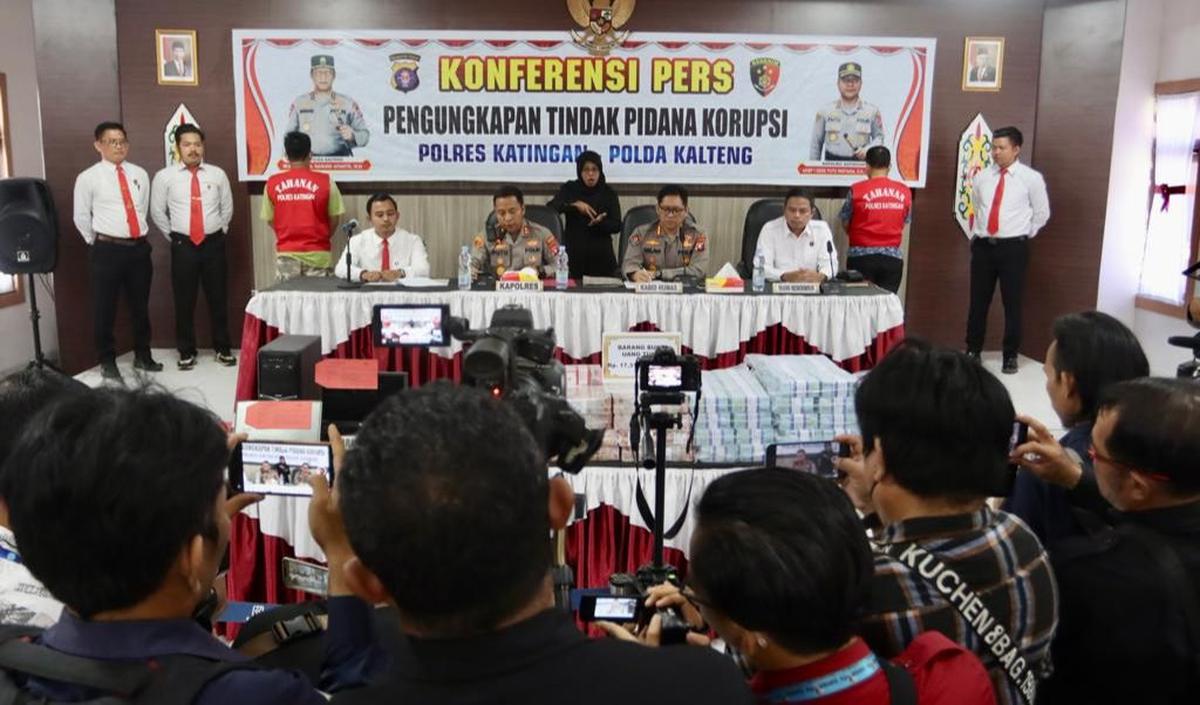 "Kelompok Tani tersebut tidak layak untuk menerima penyaluran bantuan dana pada Program Peremajaan Sawit Rakyat (PSR) pada TA.2020 dan TA. 2021 karena tidak memenuhi kriteria yang telah dipersyaratkan," kata Erlan, Rabu (9/8).