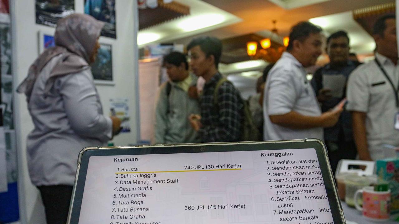FOTO: Ribuan Pencari Kerja Padati Jakarta Job Fair 2025, Lowongan Dibuka di 40 Perusahaan