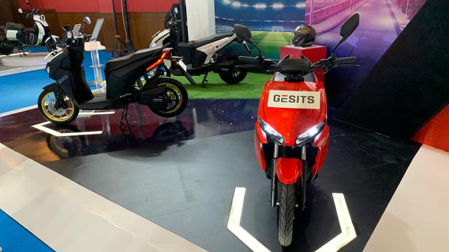 GESITS G1 DLX dan Spesial Edition Garuda