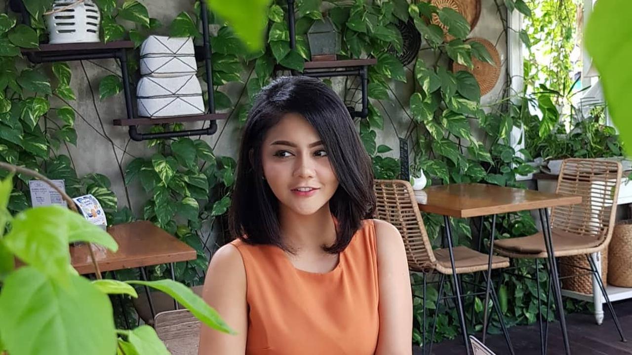 Potret Jenita Janet Tanpa Wig (sumber: instagram/jenitajanet)