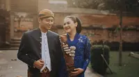 Bima begitu panggilan buah hati anak pertama pasangan ini. Kehadiran Bima merupakan cucu kedua dari orangtua Vicky.  (instagram/vickyshu)