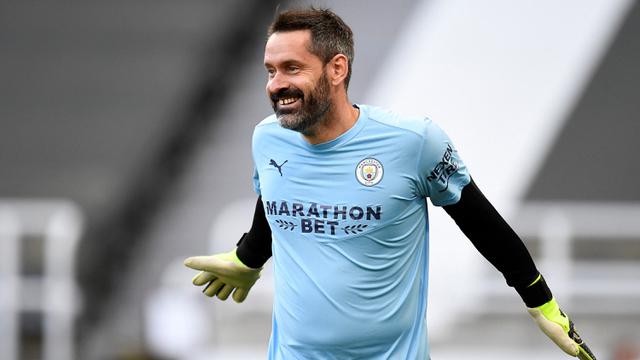 FOTO: Perjalanan Hampir Satu Dekade Scott Carson sebelum Comeback Bersama Manchester City di Premier League