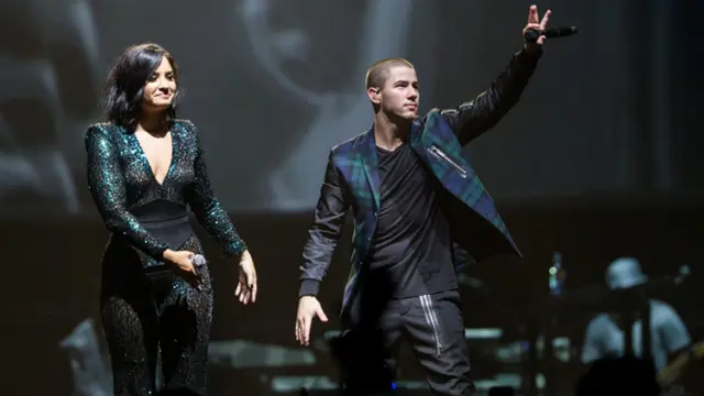 Nick Jonas dan Priyanka Chopra