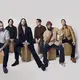 Maroon 5 akan konser di Indonesia. (Photo Credit: Hugh Lippe)