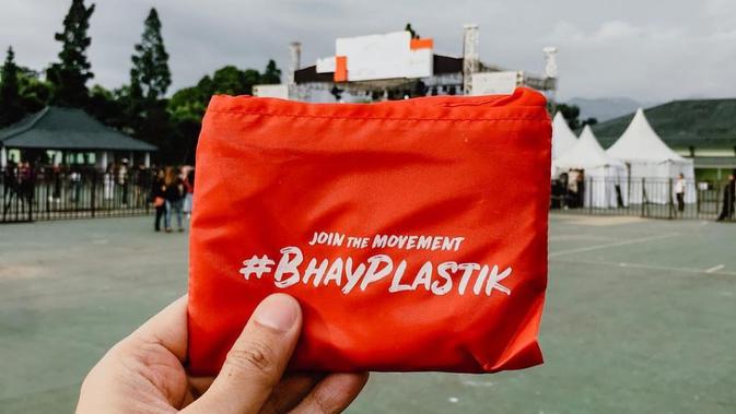 Keseruan acara #BhayPlastik di Kota Bandung, Jawa Barat. (Liputan6.com/Winike Novitasari)